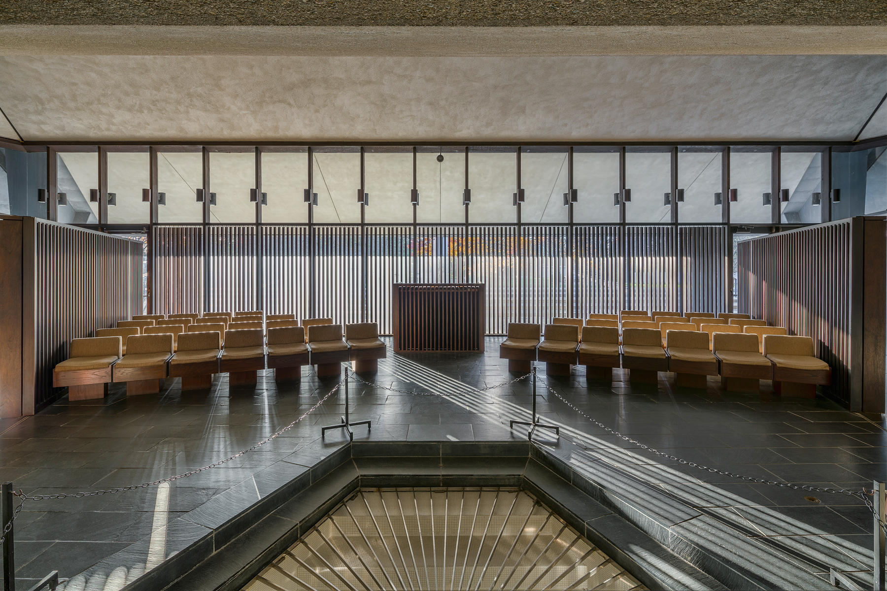 The North Christian Church - 1962 - Eero Saarinen - Columbus, Indiana