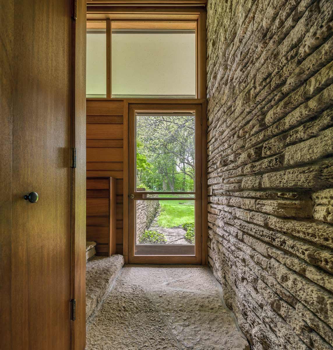1207 Whitebridge Hill Rd - 1957 - William F. Deknatel - Winnetka