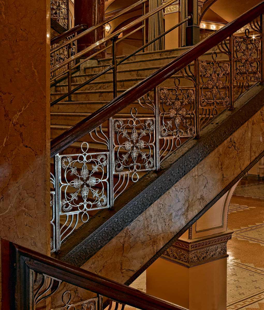 The Auditorium Theater Building - 1889 - Dankmar Adler & Louis Sullivan - Chicago