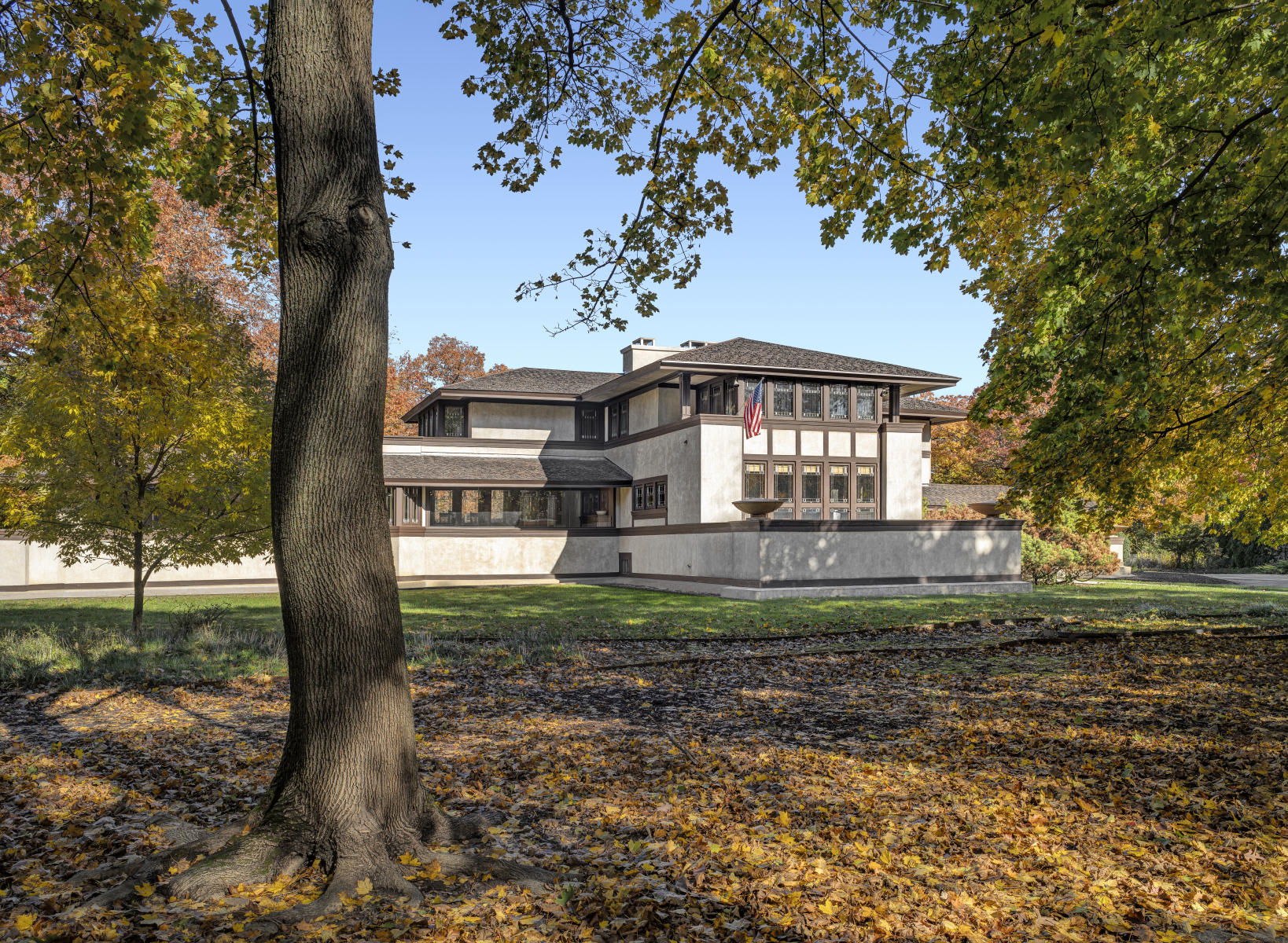 The Ward W. Willits House - 1902 - Frank Lloyd Wright - Highland Park