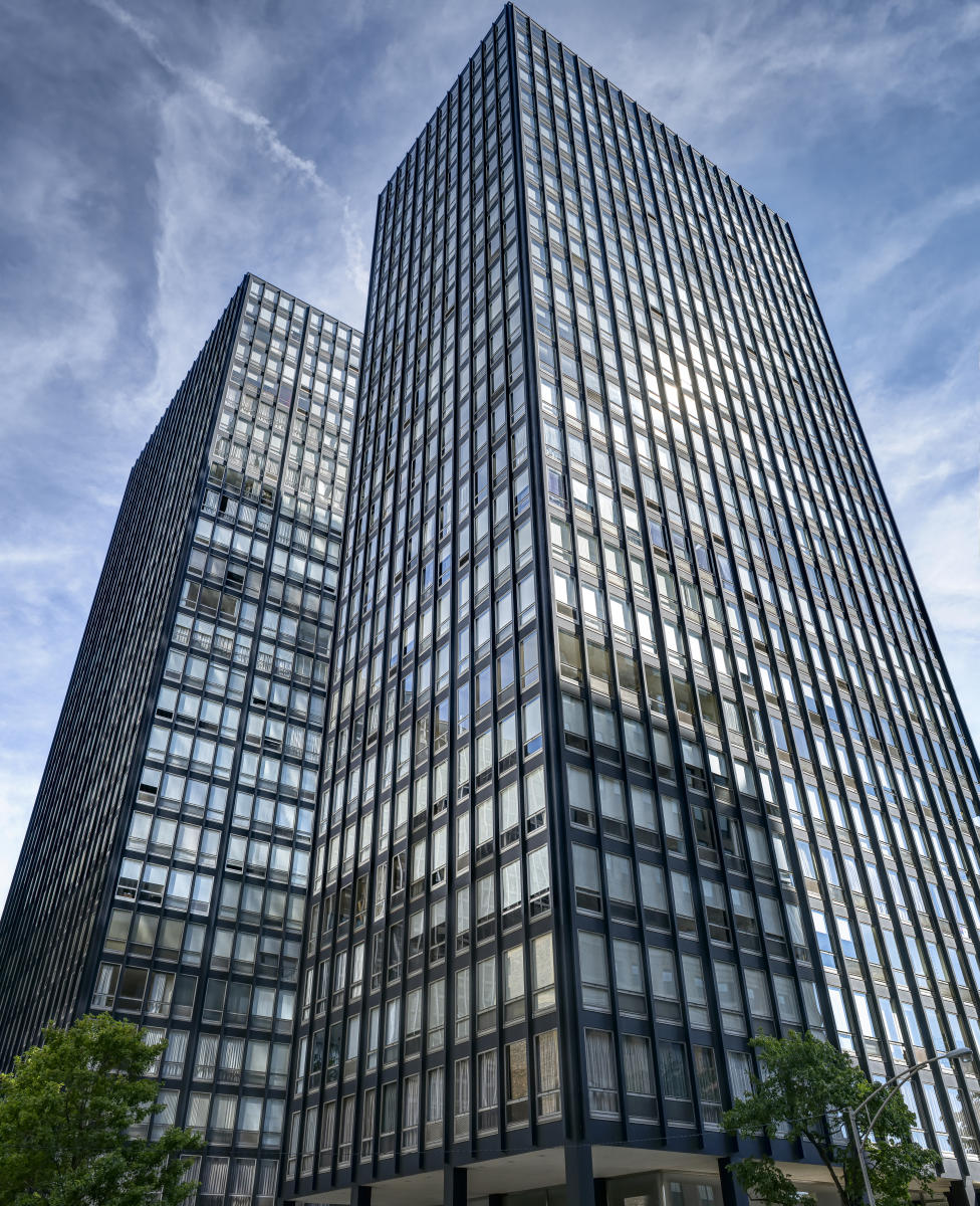 860-880 North Lake Shore Drive Building - 1949 - Mies van der Rohe - Chicago