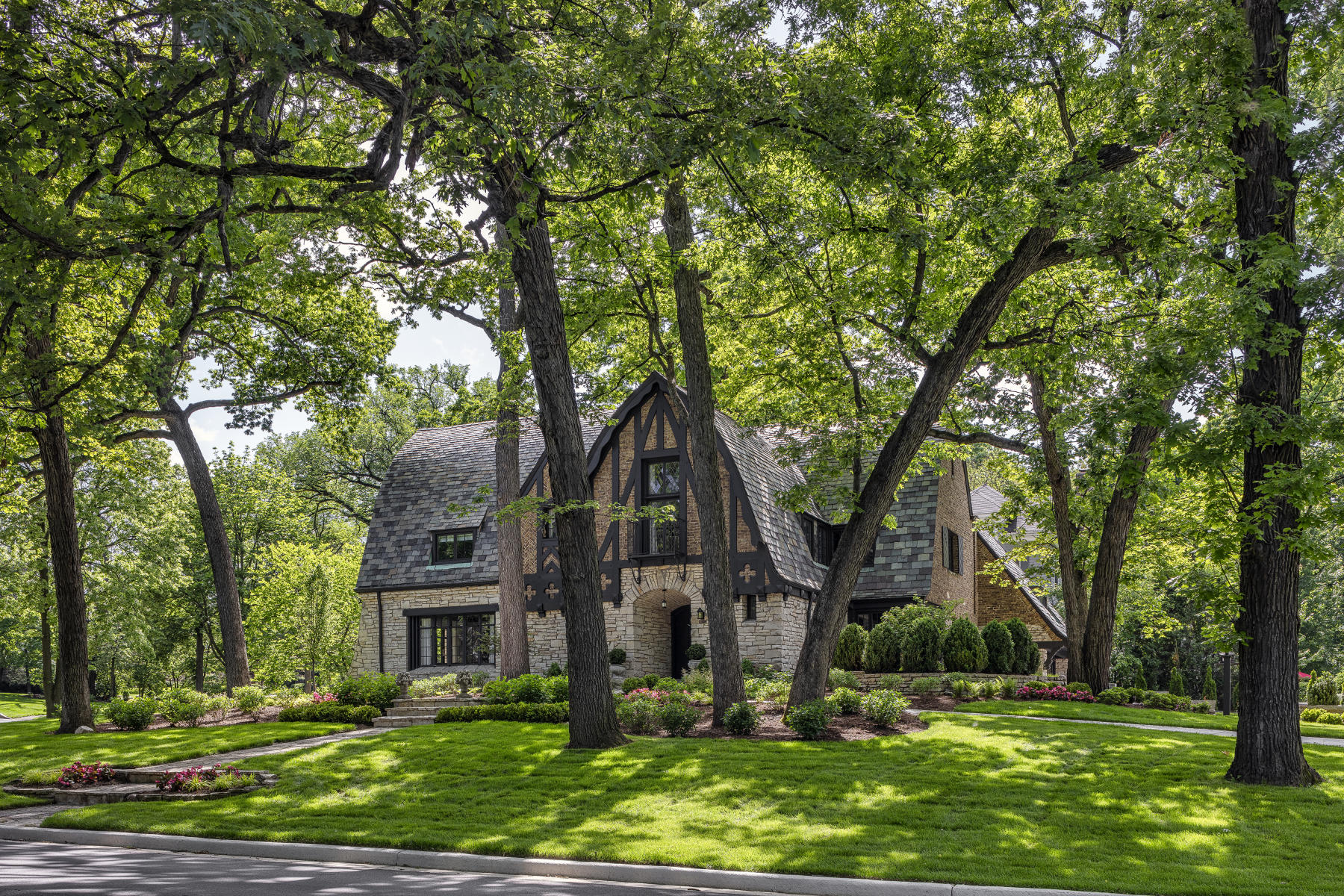 The S. B. Smith House - 1928 - Harold Zook - Hinsdale