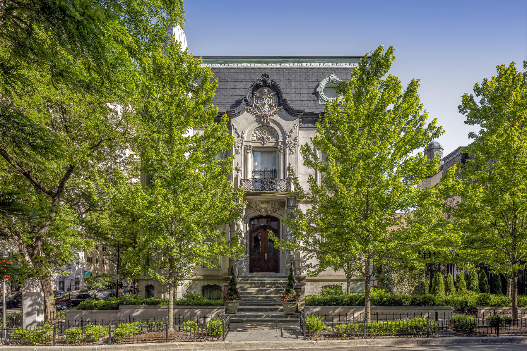 The Francis J. Dewes House - 1896 - Adolph Cudell & Arthur Hercz - Chicago