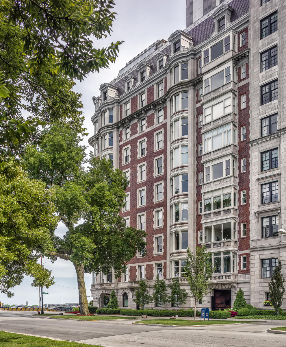 The 999 North Lake Shore Drive Building - 1912 - Benjamin Marshall - Chicago