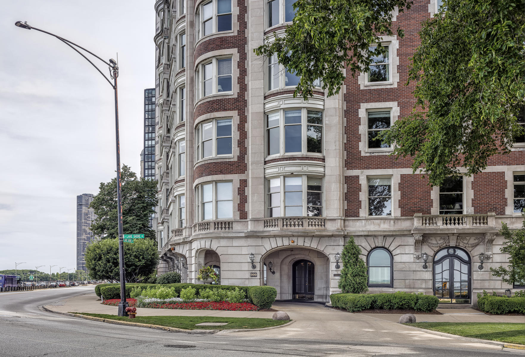 The 999 North Lake Shore Drive Building - 1912 - Benjamin Marshall - Chicago