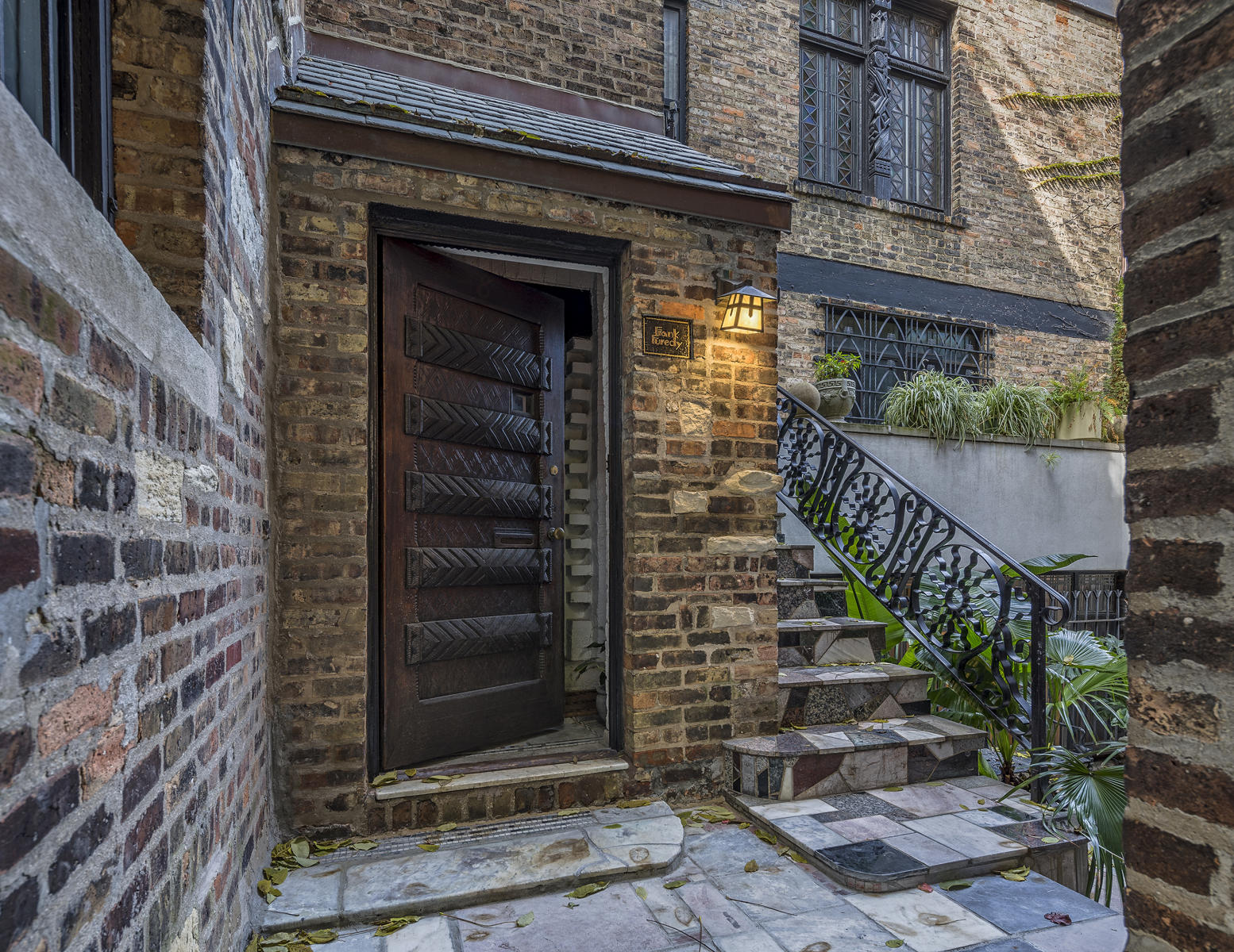 The R. W. Glasner Studio - 1928 - Edgar Miller - Chicago