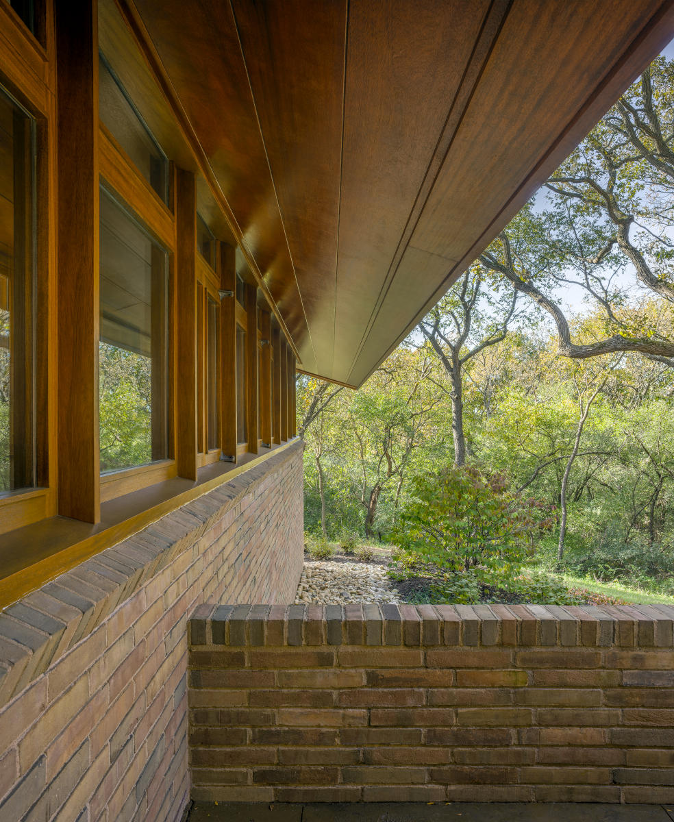 The Louis Fredrick House - 1957 - Frank Lloyd Wright - Barrington
