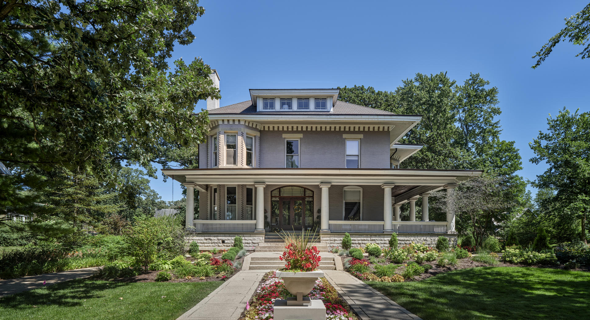 The William H. Copeland House - 1909 - Original Architect Unknown/FLW Interior Renovation - Oak Park