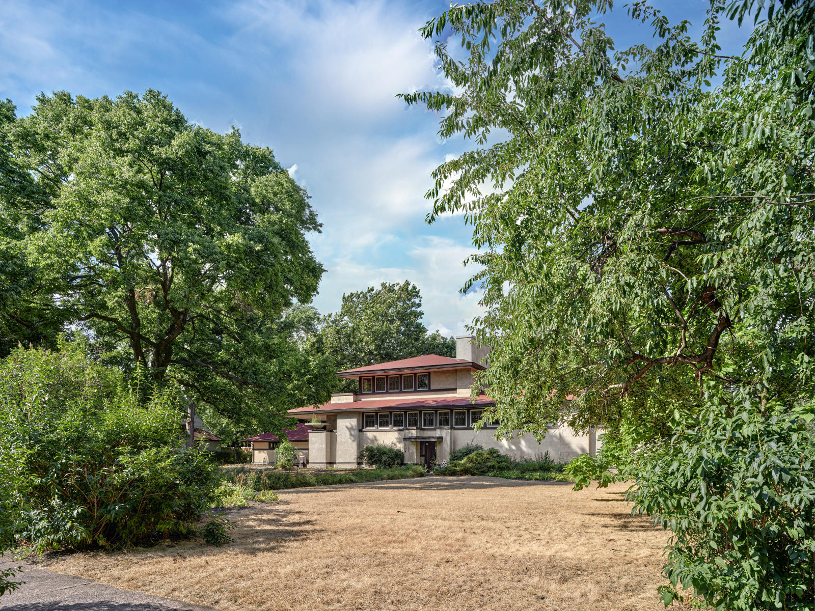 The Frederick.F. Tomek House - 1904 - Frank Lloyd Wright - Riverside