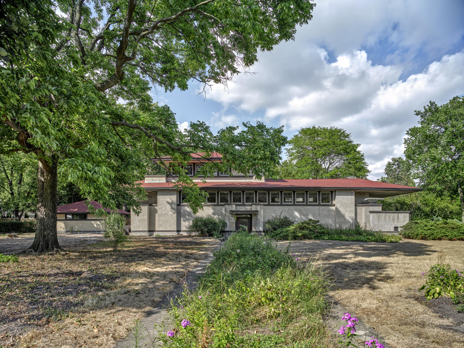 The Frederick.F. Tomek House - 1904 - Frank Lloyd Wright - Riverside