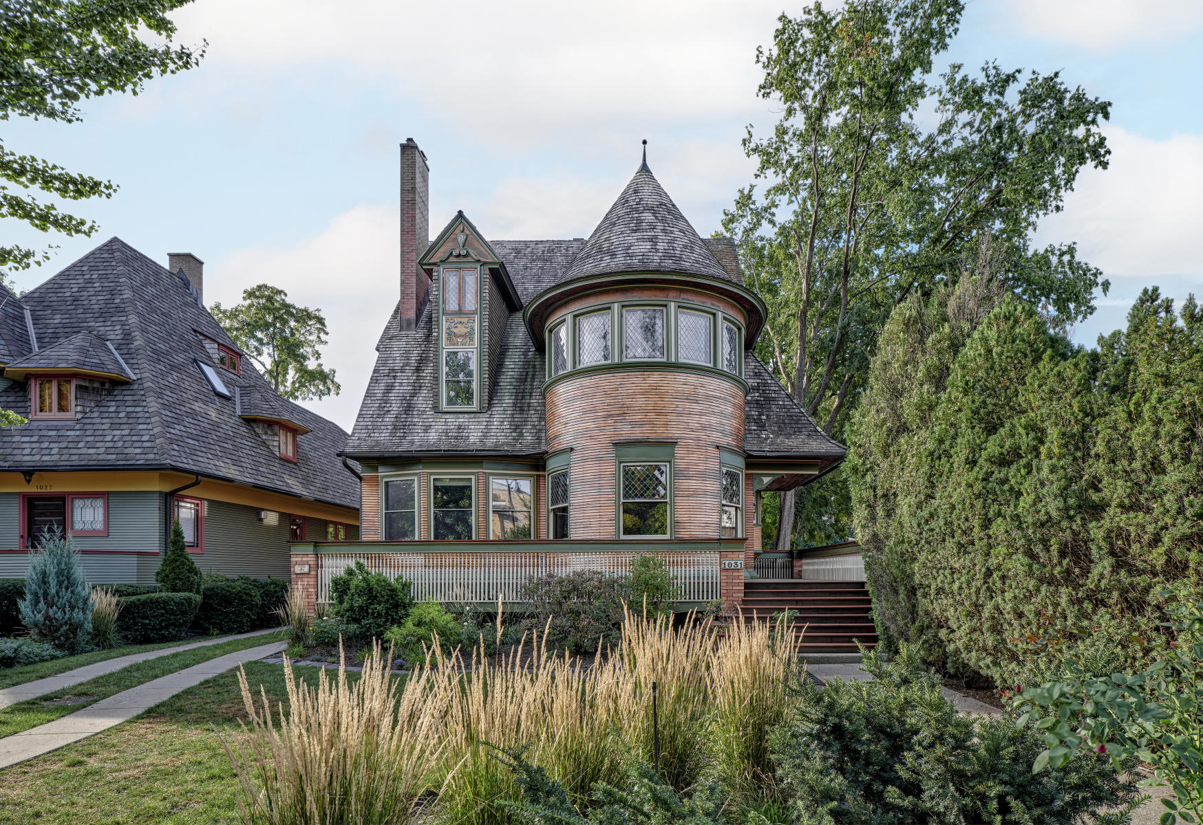The Walter Gale House - 1893 - Frank Lloyd Wright - Oak Park